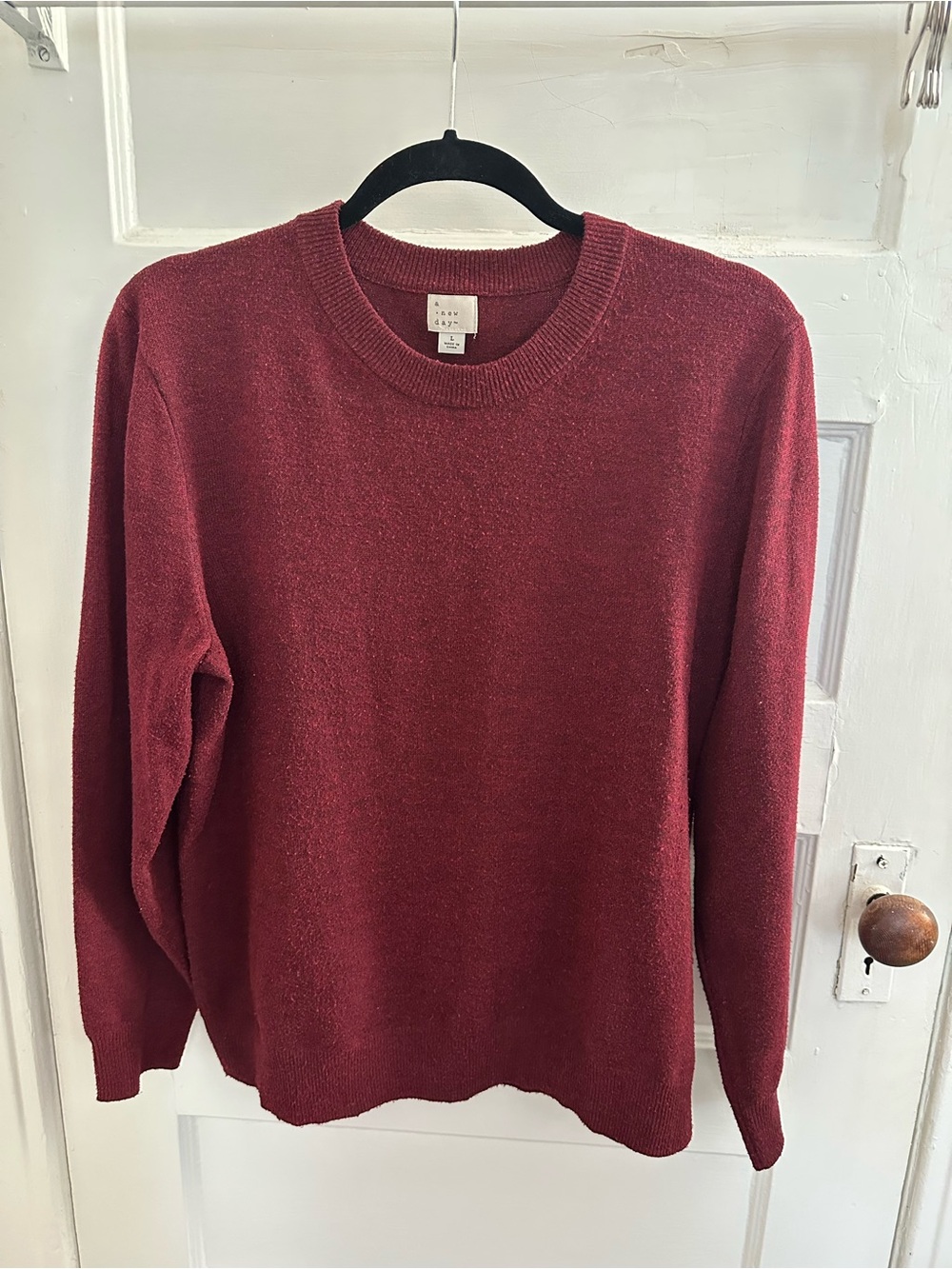 Women’s Crewneck Sweater - Burgundy